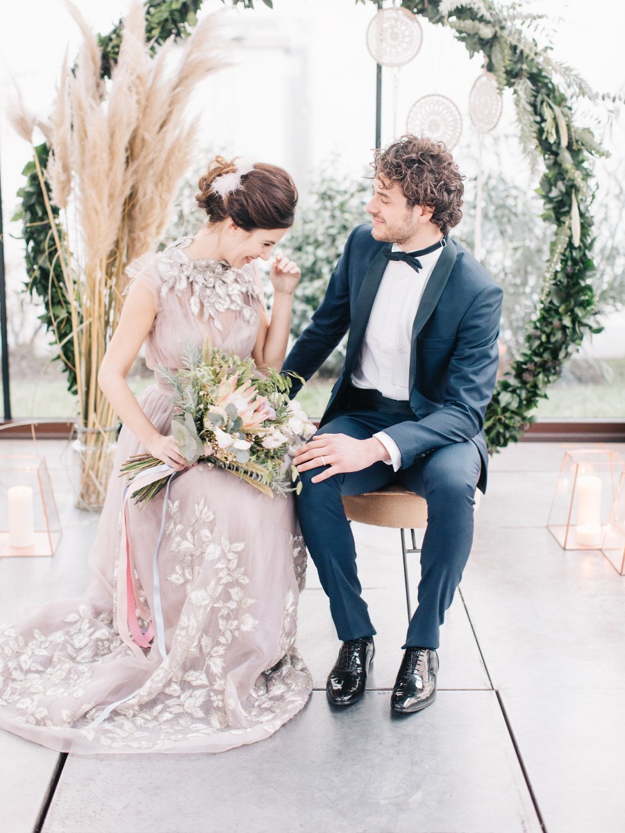 Modern Chic Wedding Inspiration for the Hopeless Romantic