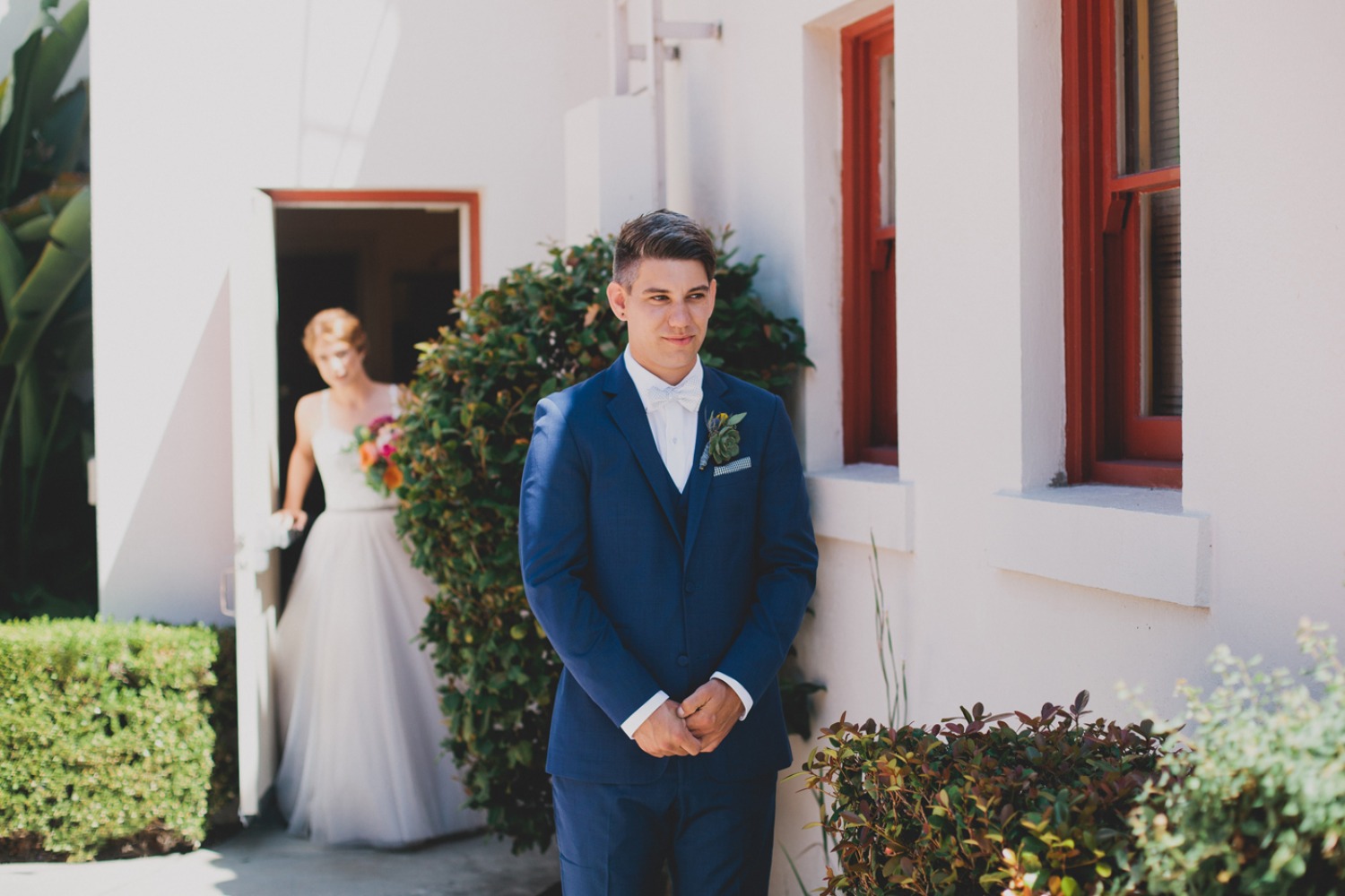 modern-garden-chic-summer-wedding-at