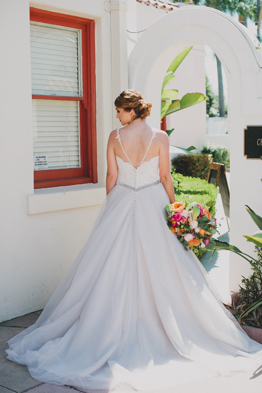 modern-garden-chic-summer-wedding-at