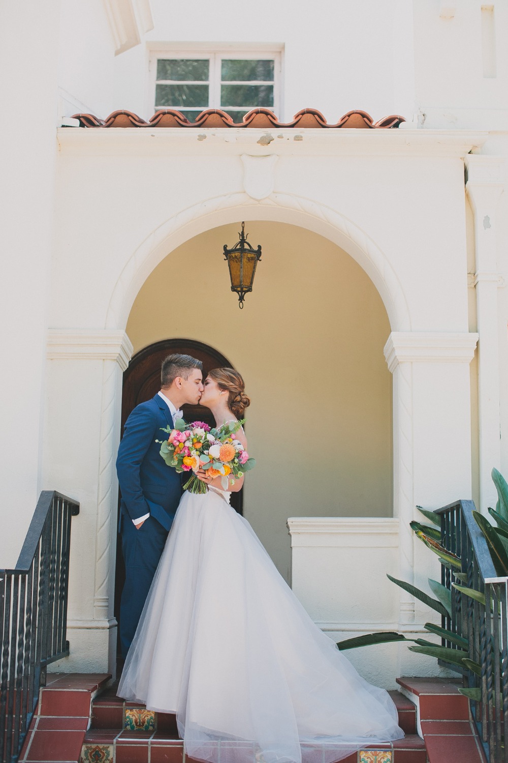 modern-garden-chic-summer-wedding-at