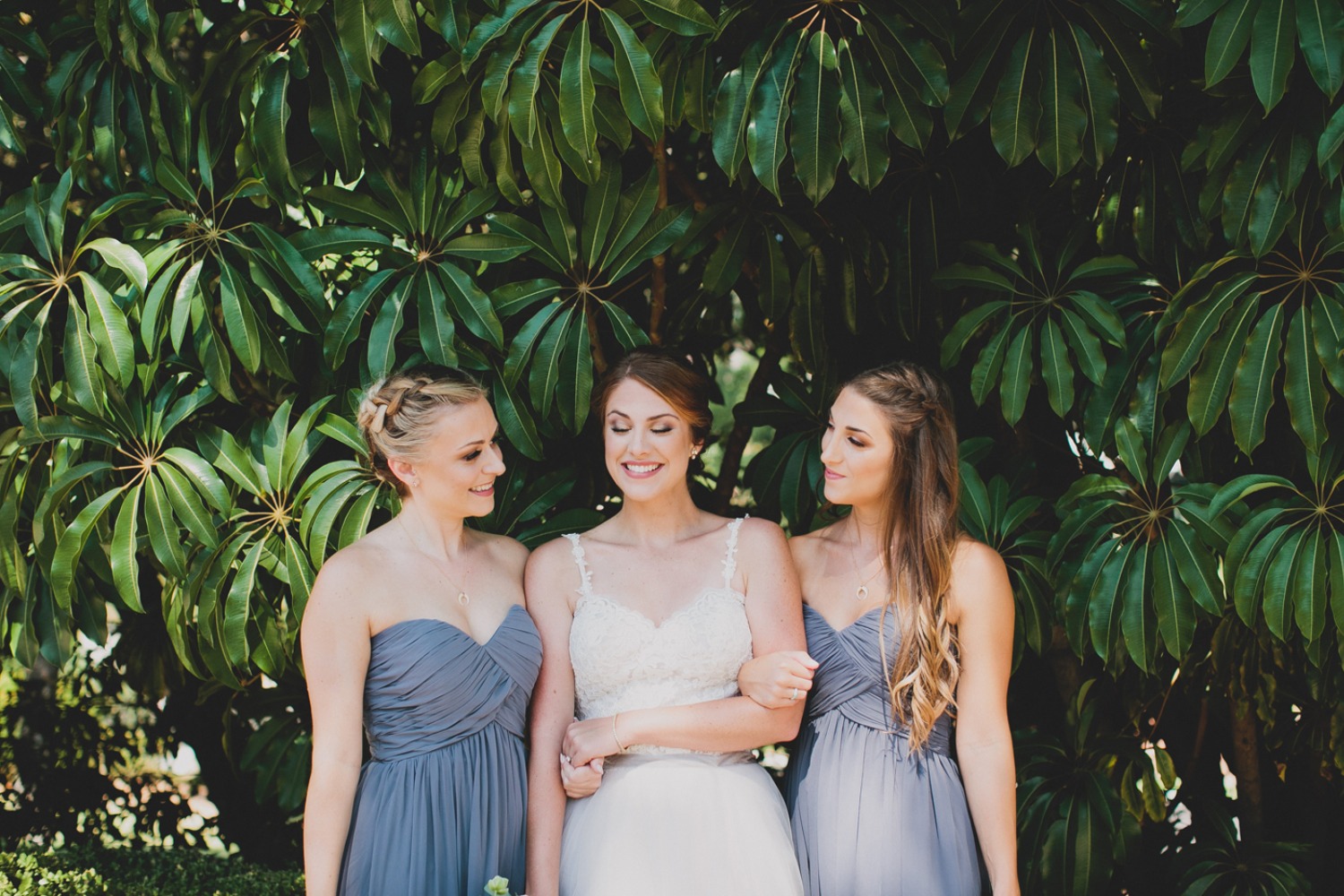 modern-garden-chic-summer-wedding-at