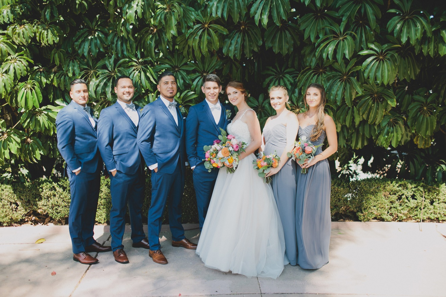 modern-garden-chic-summer-wedding-at