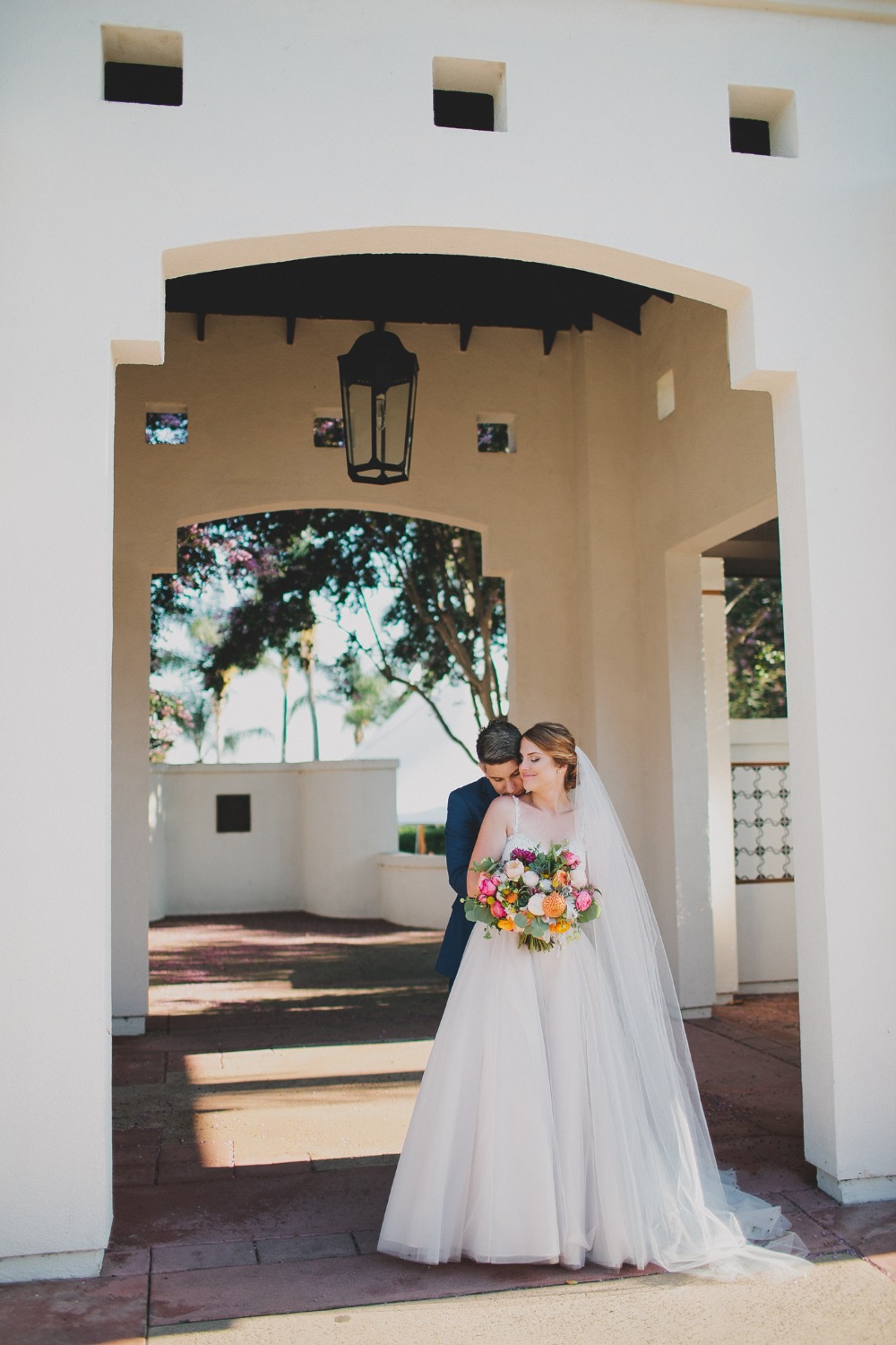 modern-garden-chic-summer-wedding-at