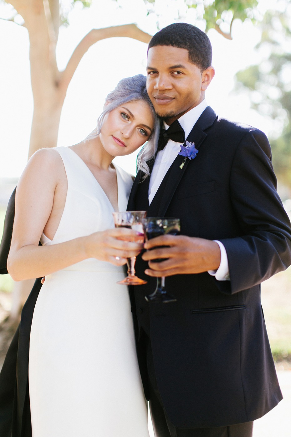 Cheers to these Modern lavender wedding ideas