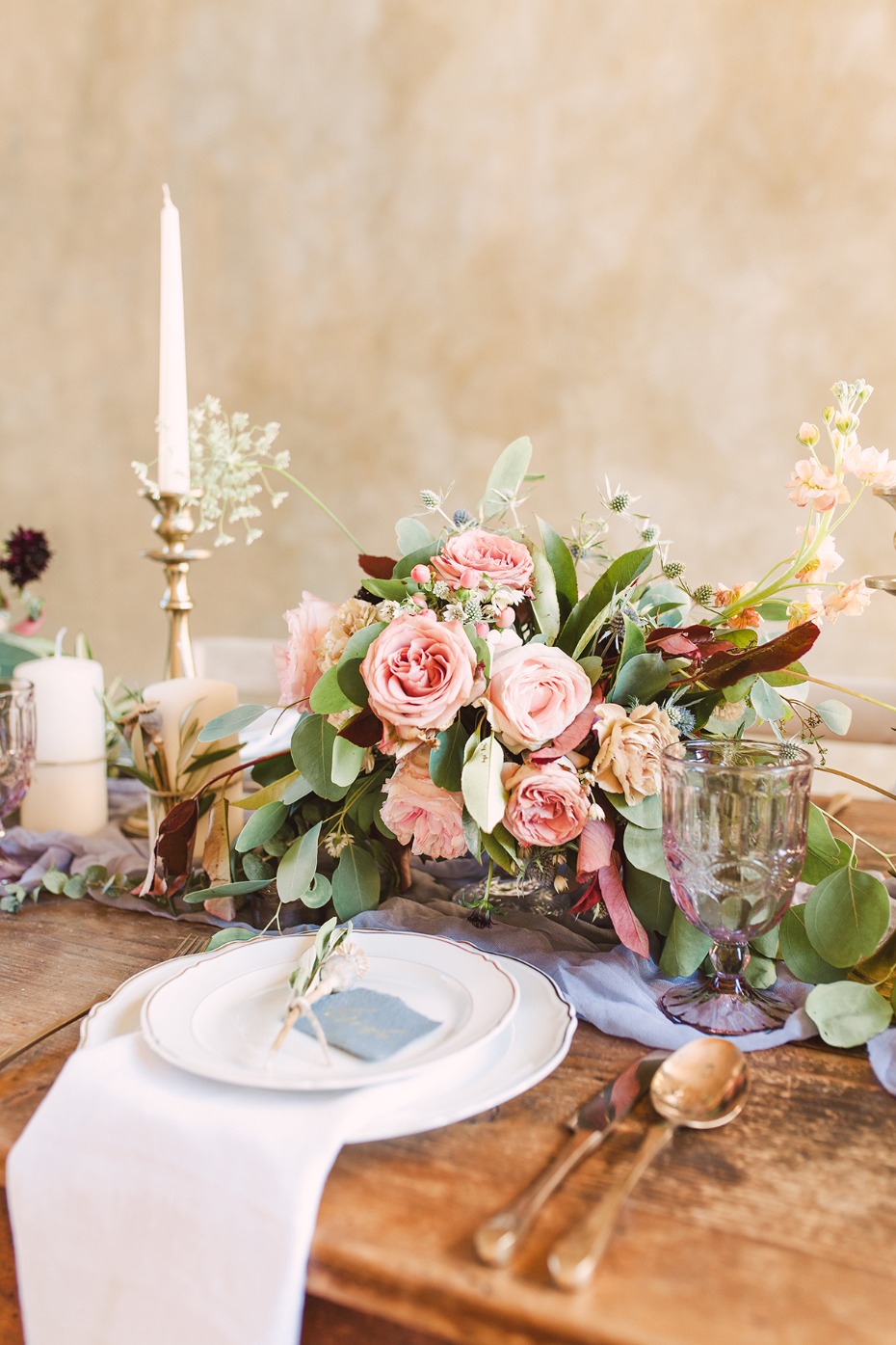 Italian romance wedding table decor