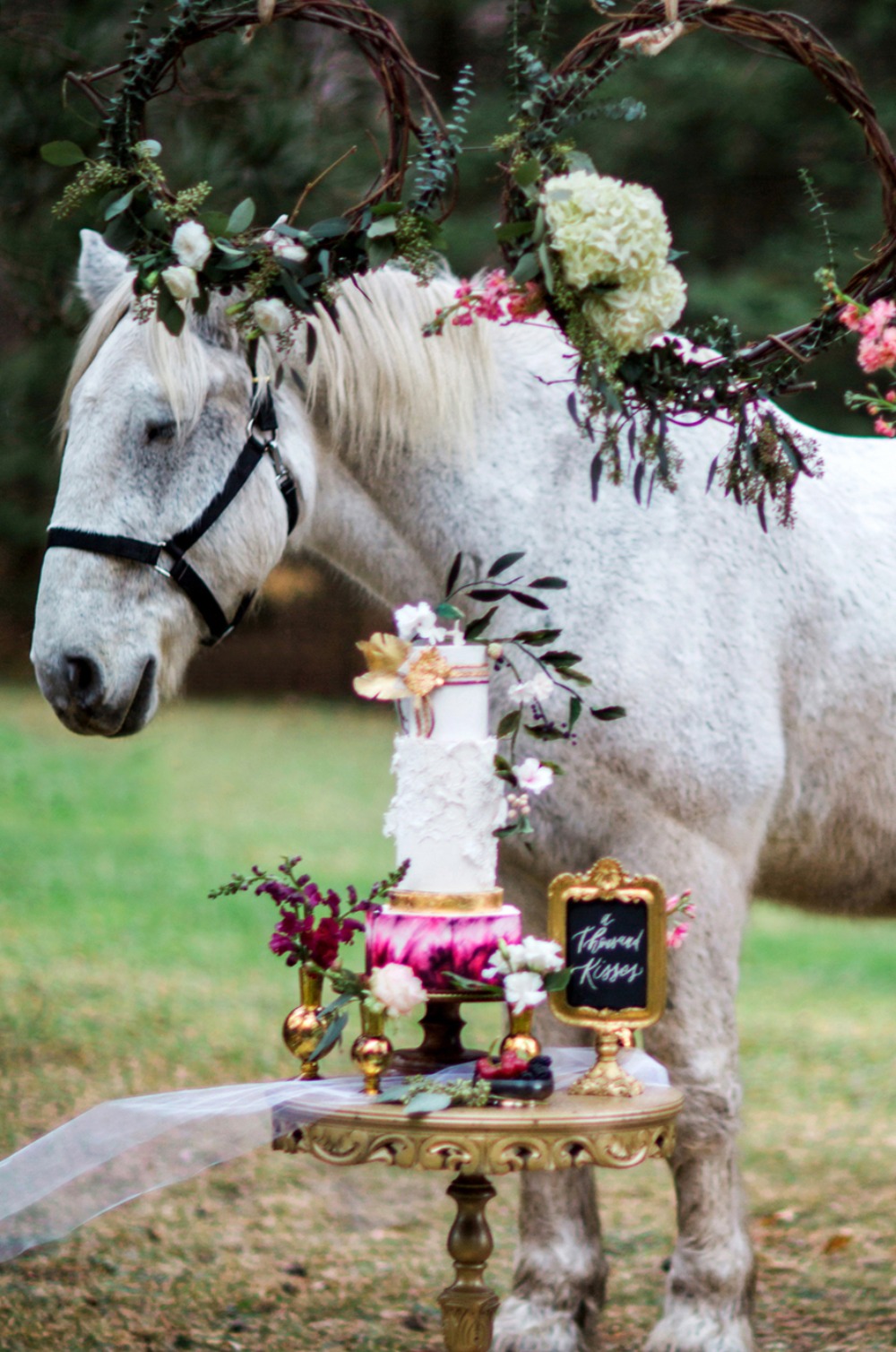 this-royal-boho-elopement-will-inspire