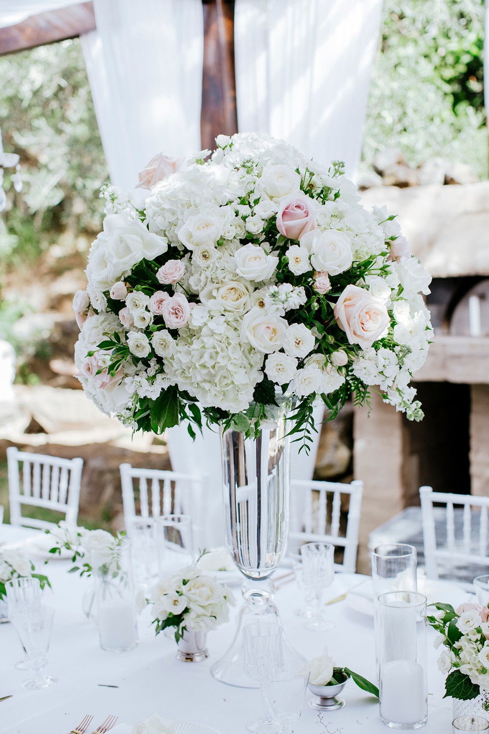 ultra-glam-blush-and-gold-wedding-in