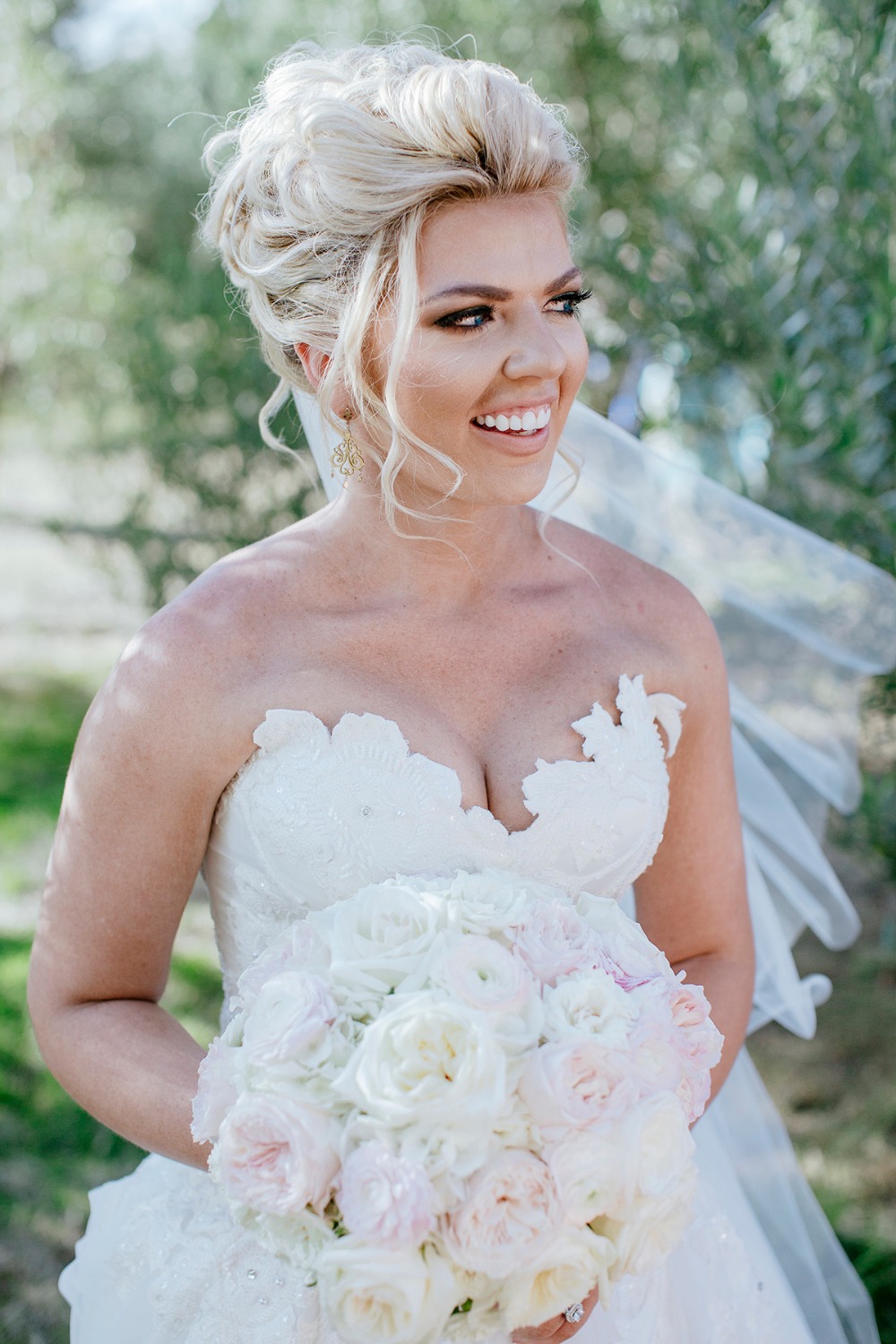 ultra-glam-blush-and-gold-wedding-in