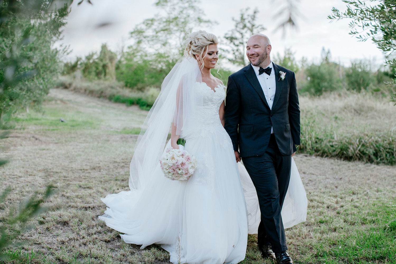ultra-glam-blush-and-gold-wedding-in
