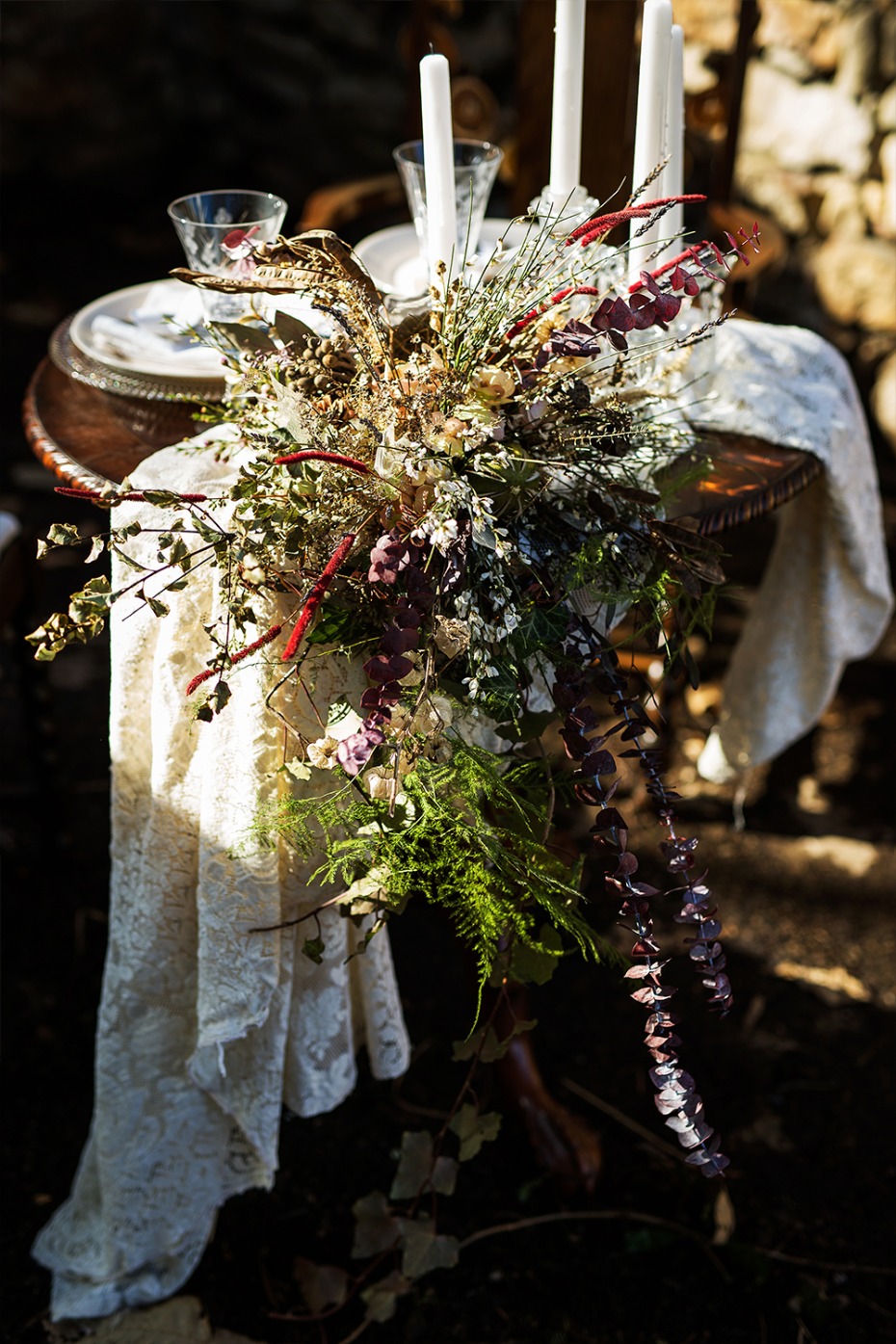 dried flower arrangement