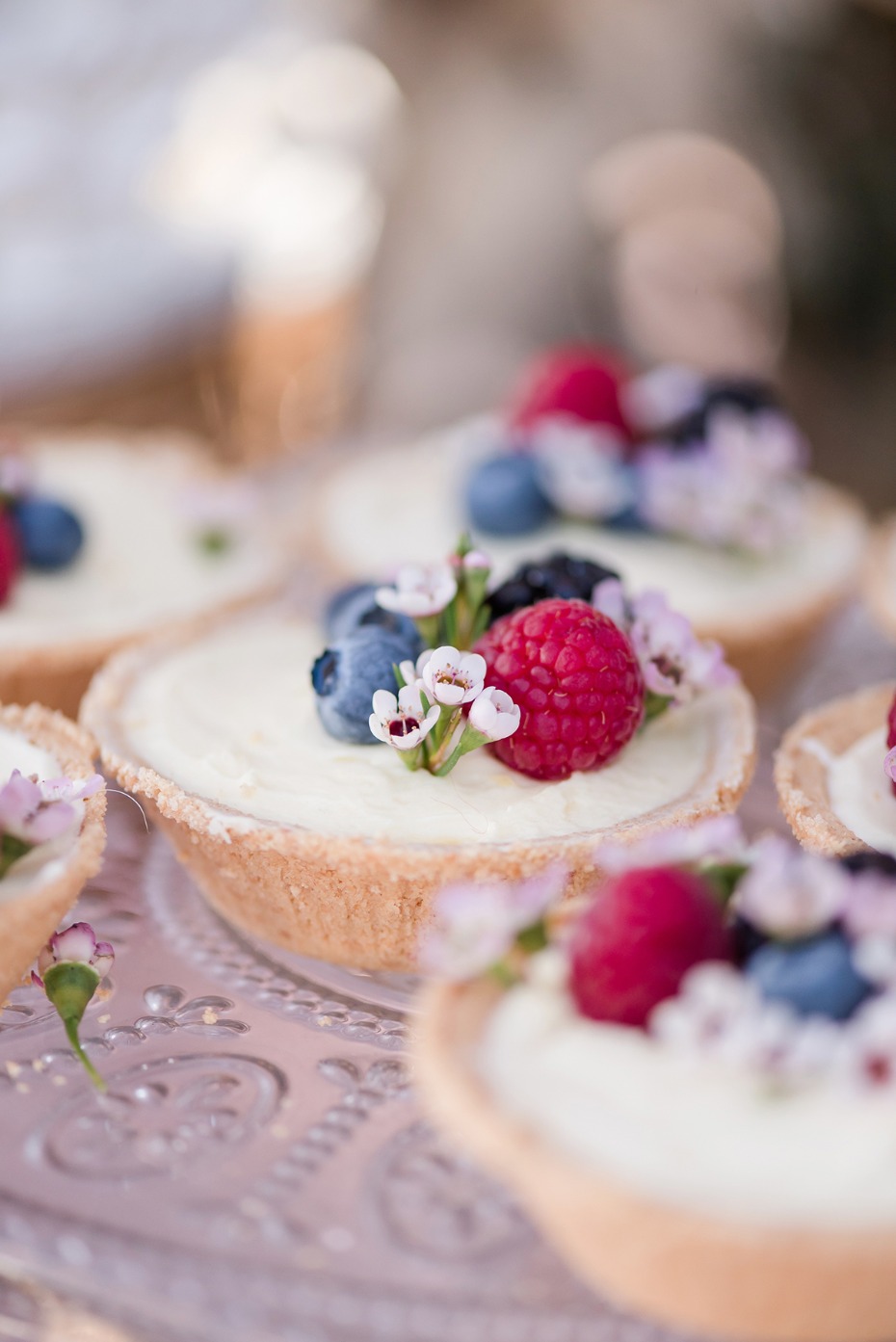mini wedding tart