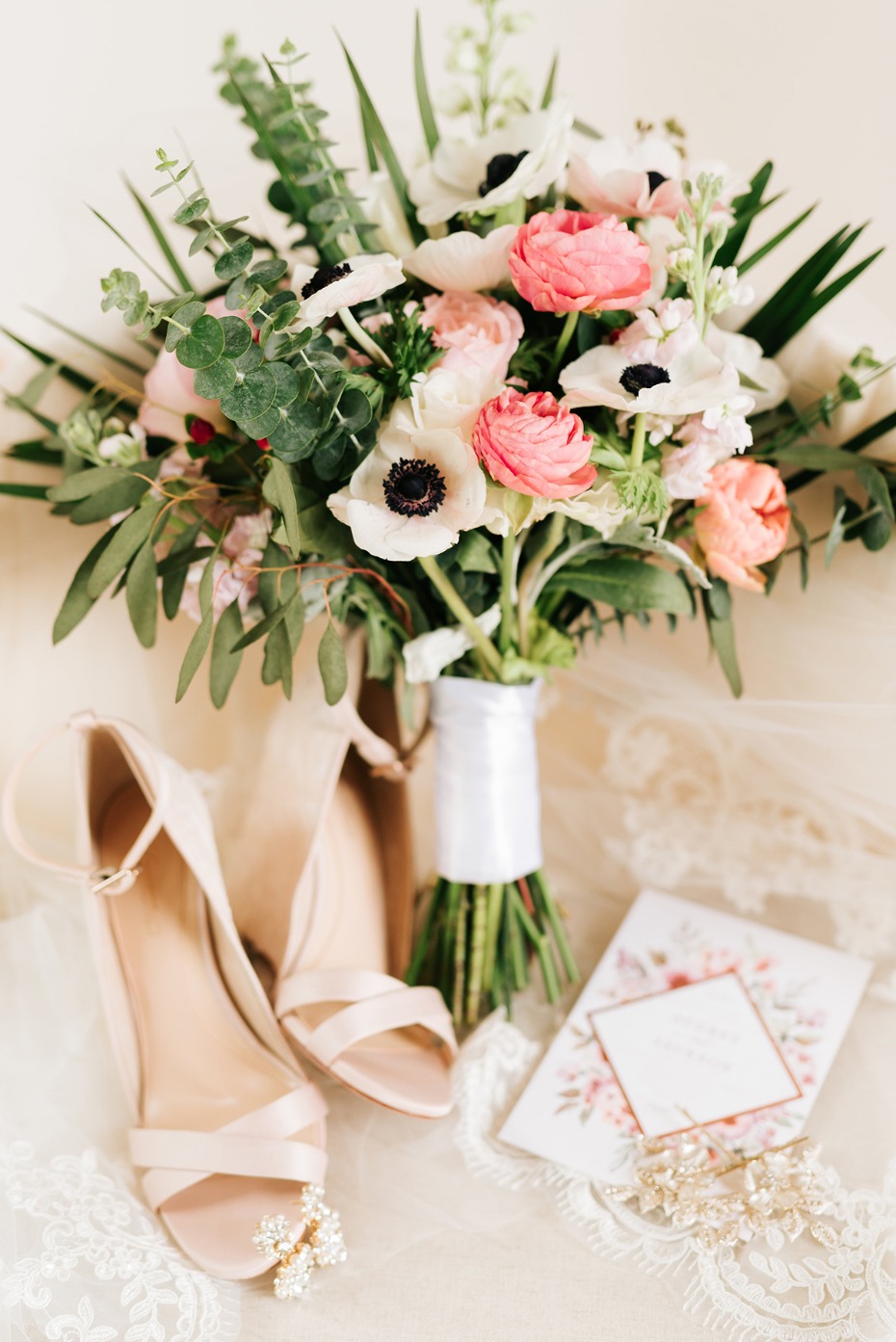 Wedding bouquet shoes invitation and jewelry details