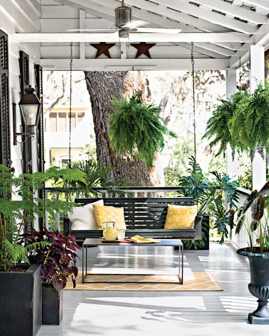 Dream southern style porch swing