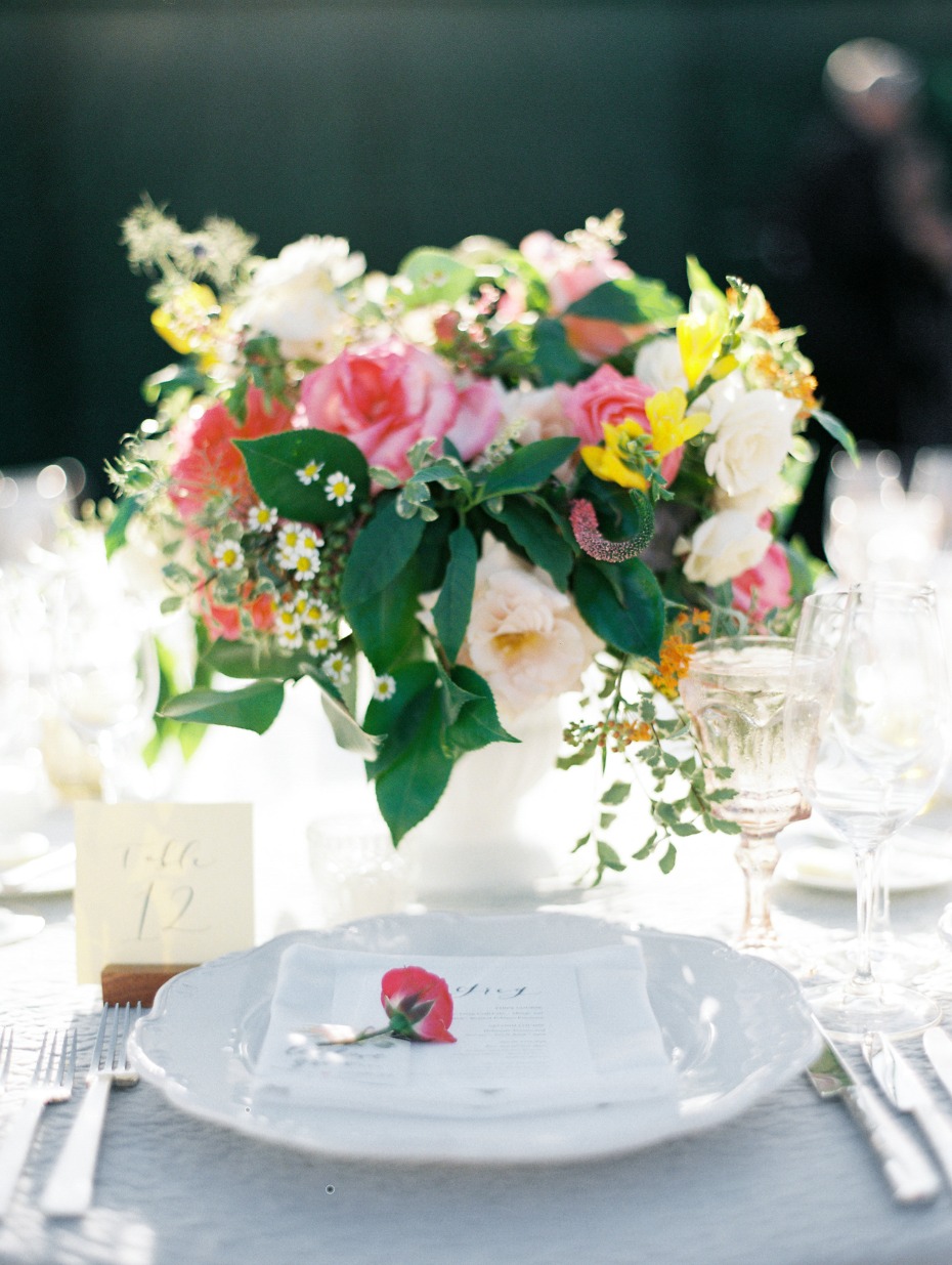 wedding place setting for your garden reception