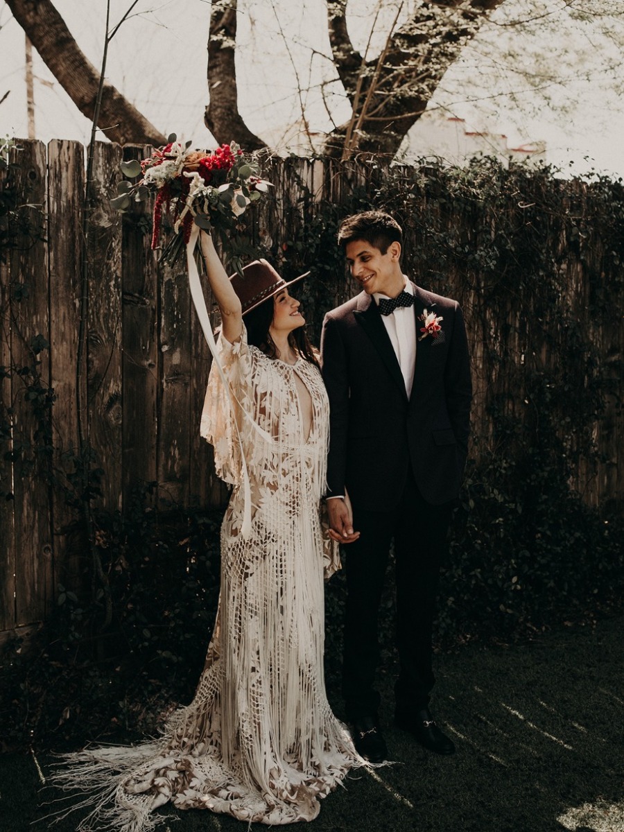 How To Have A Sweet And Edgy Modern Boho Wedding