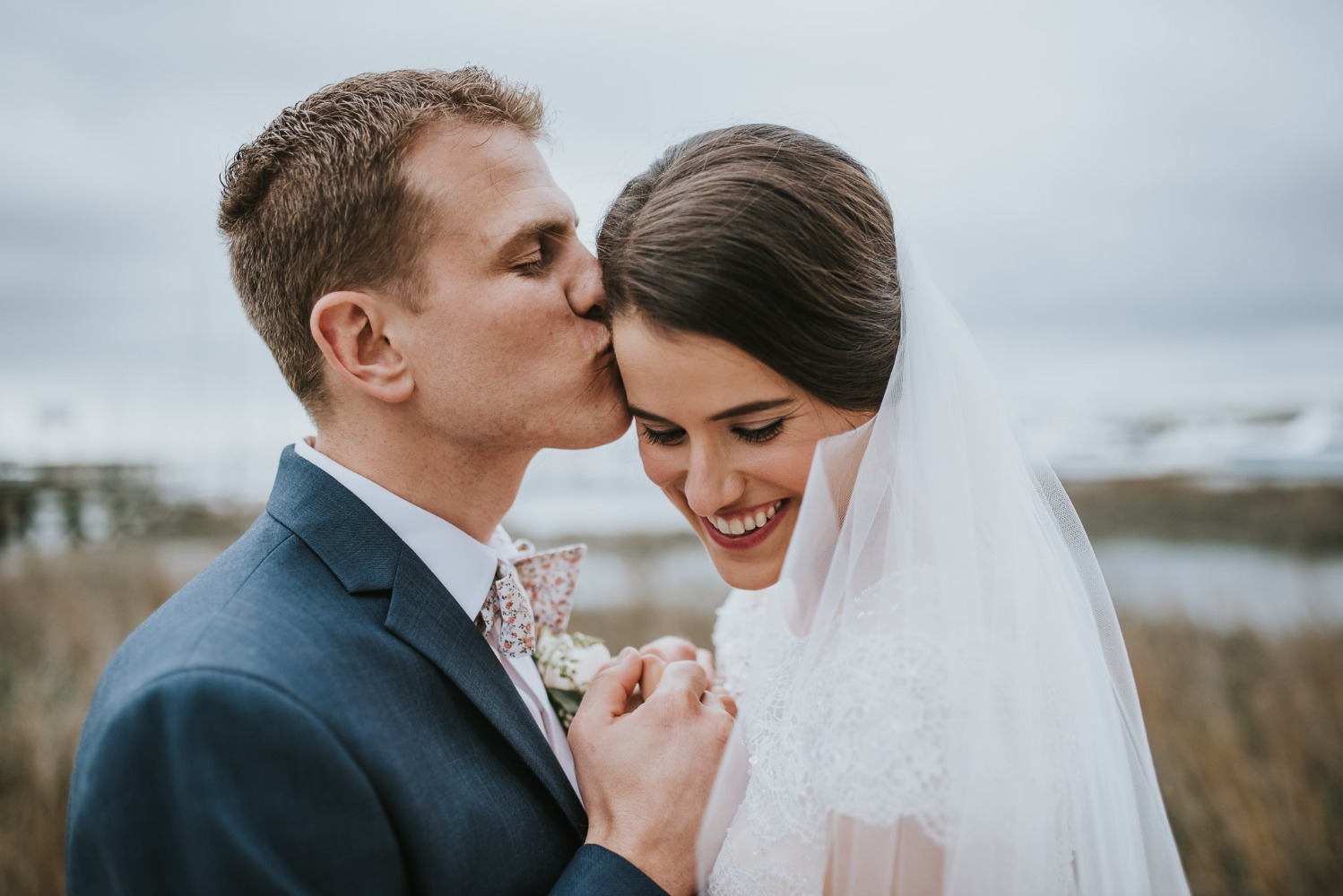 howtohaveamoderntropicalbohochicweddingday67
