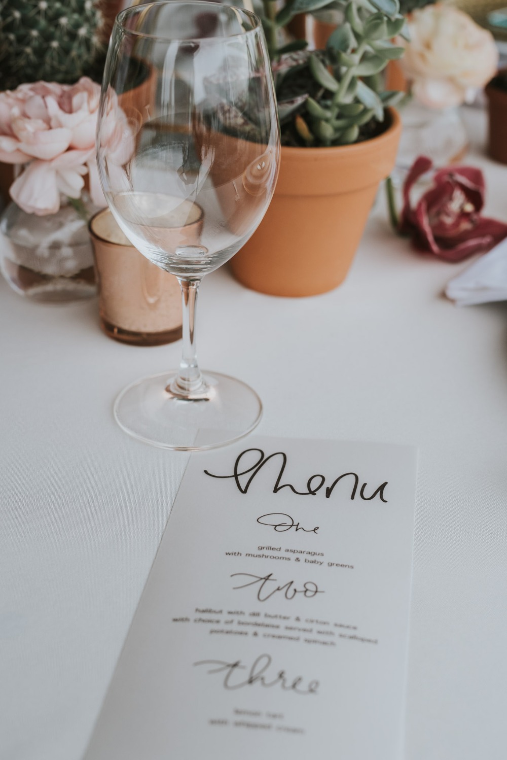 howtohaveamoderntropicalbohochicweddingday76