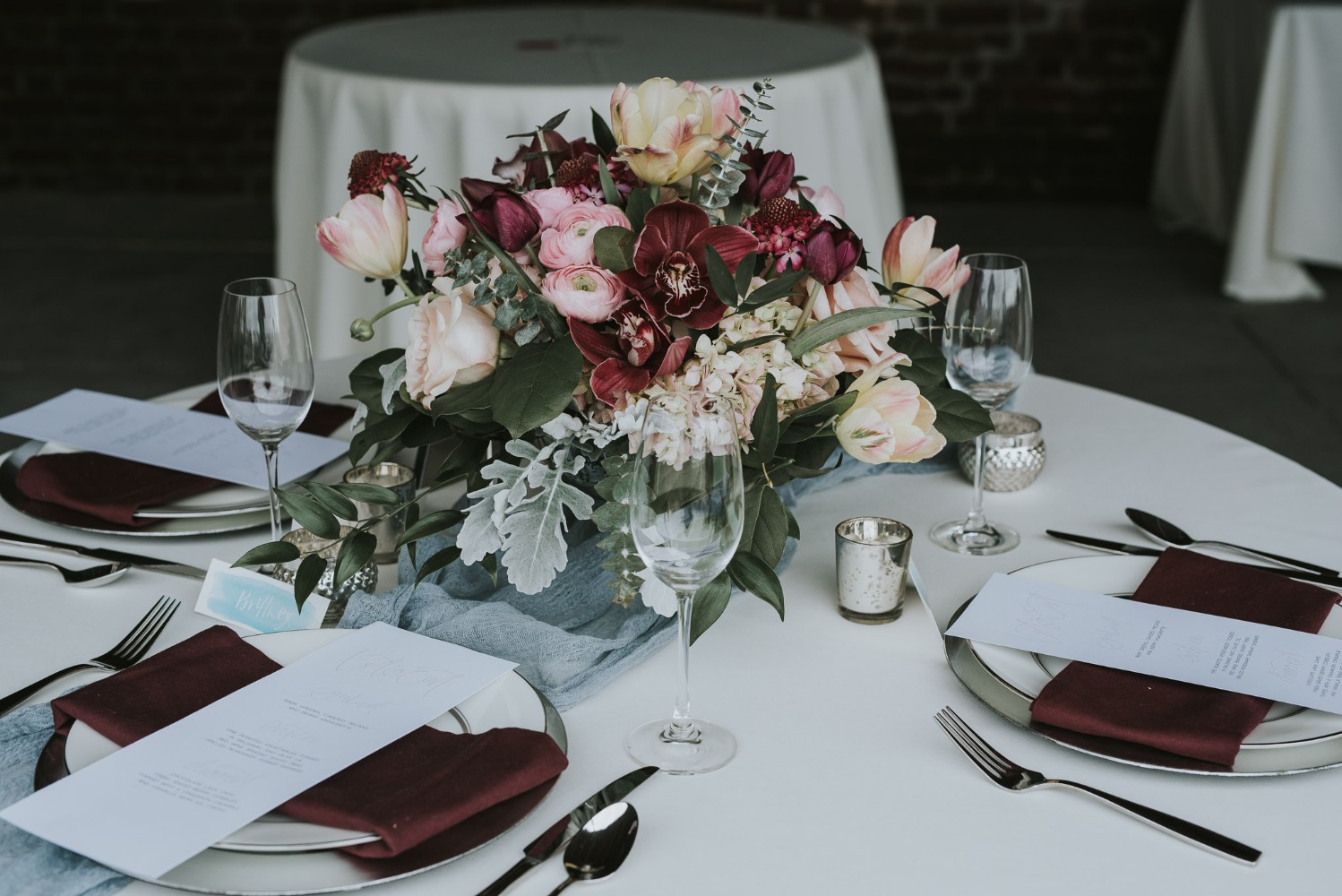 howtohaveamoderntropicalbohochicweddingday81