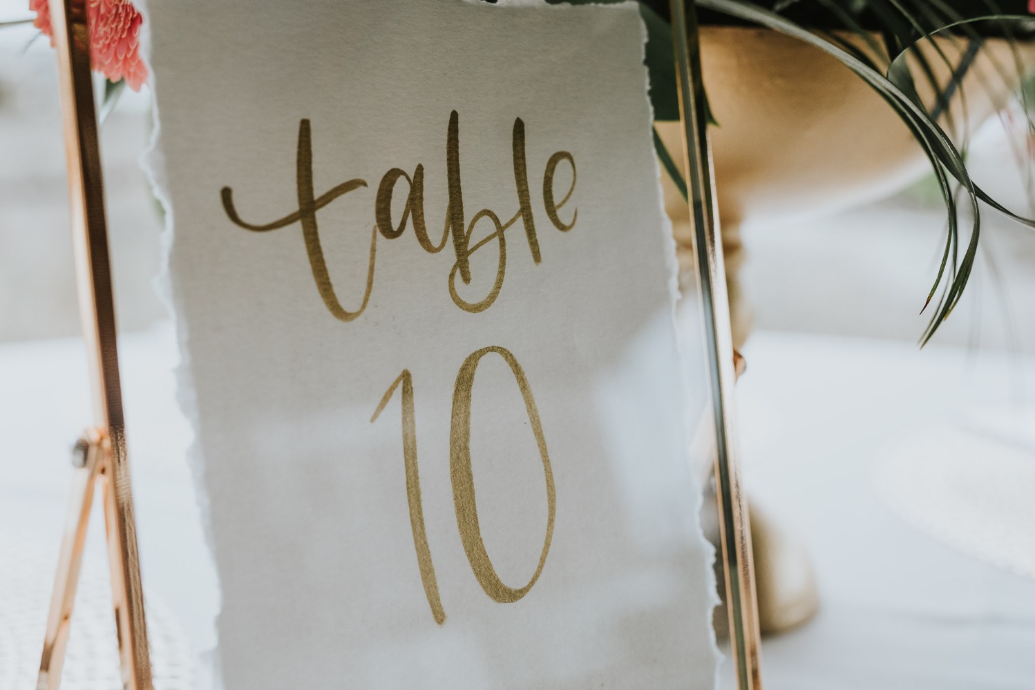 howtohaveamoderntropicalbohochicweddingday87