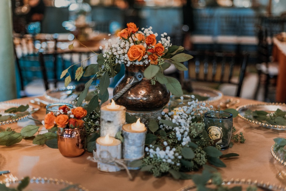 wedding centerpiece with rustic vibes
