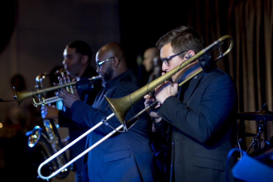 live wedding band