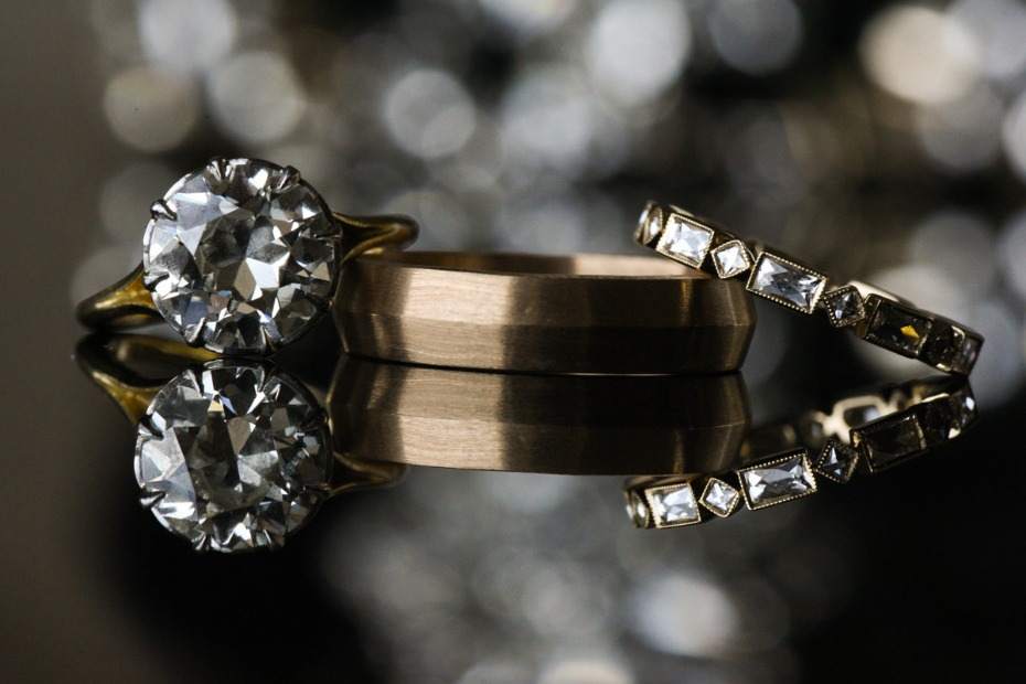 Sparkling wedding rings
