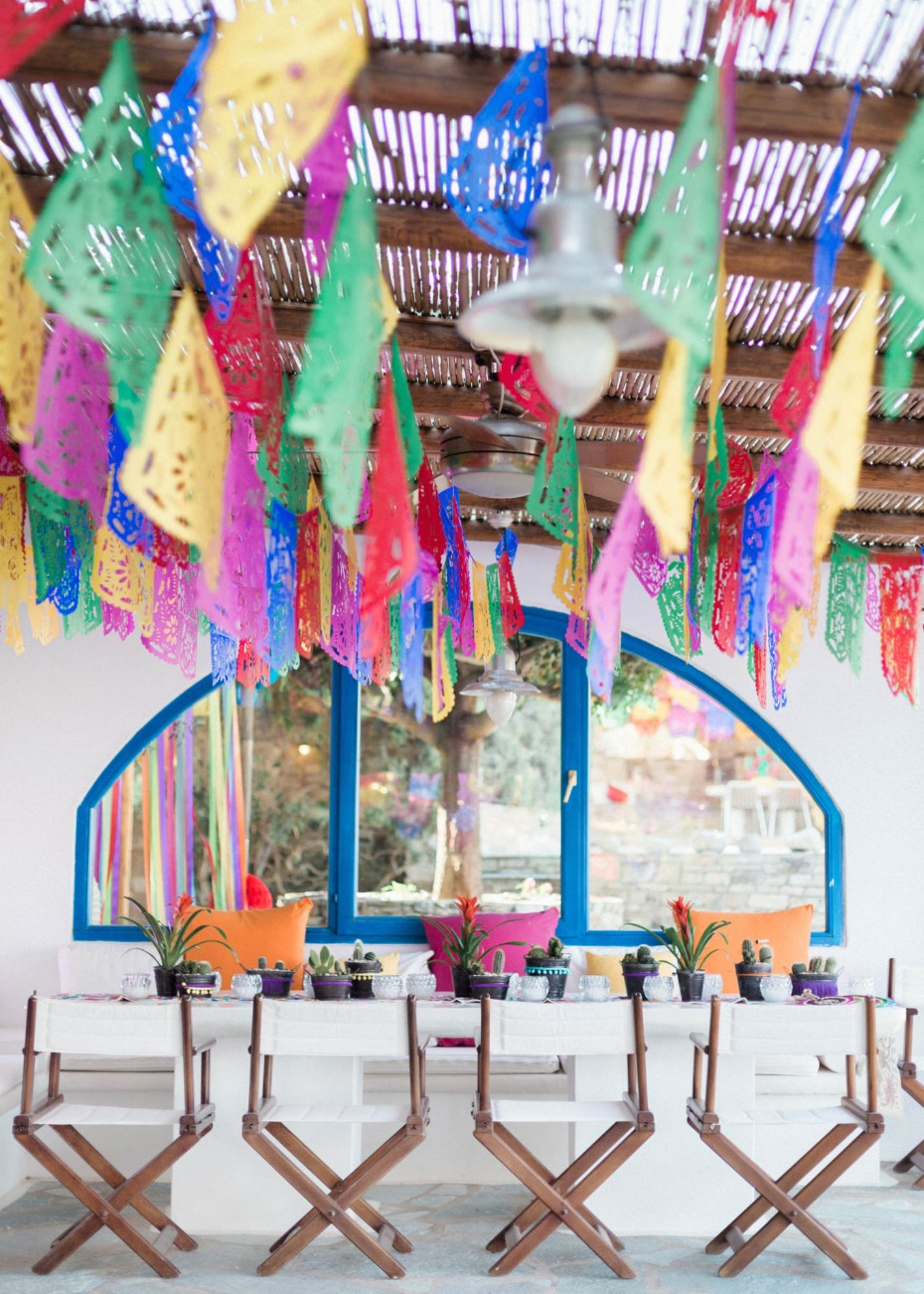 Pre-wedding Mexican fiesta table decor