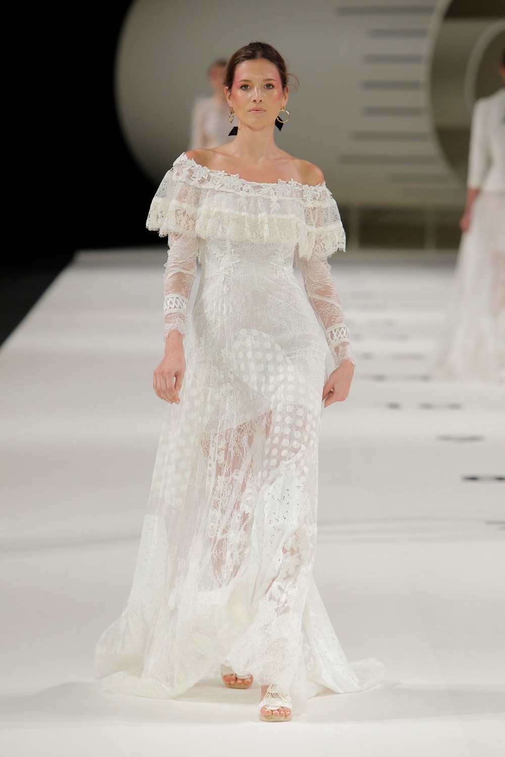 wedding-dresses-new-collection-2019-yolancris-barc