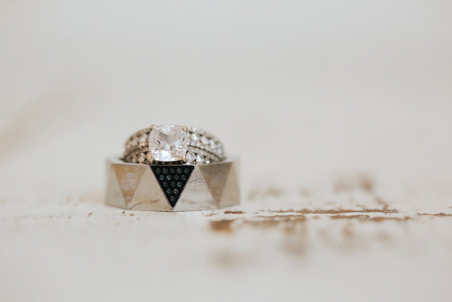 wedding-submission-from-modern-chic