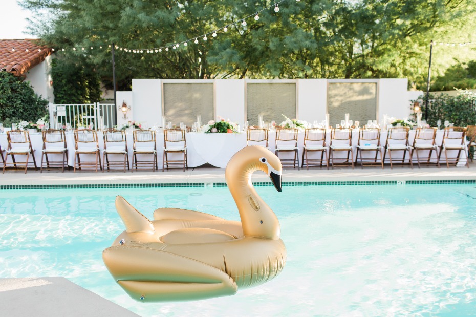 Giant gold swan for a chic poolside reception