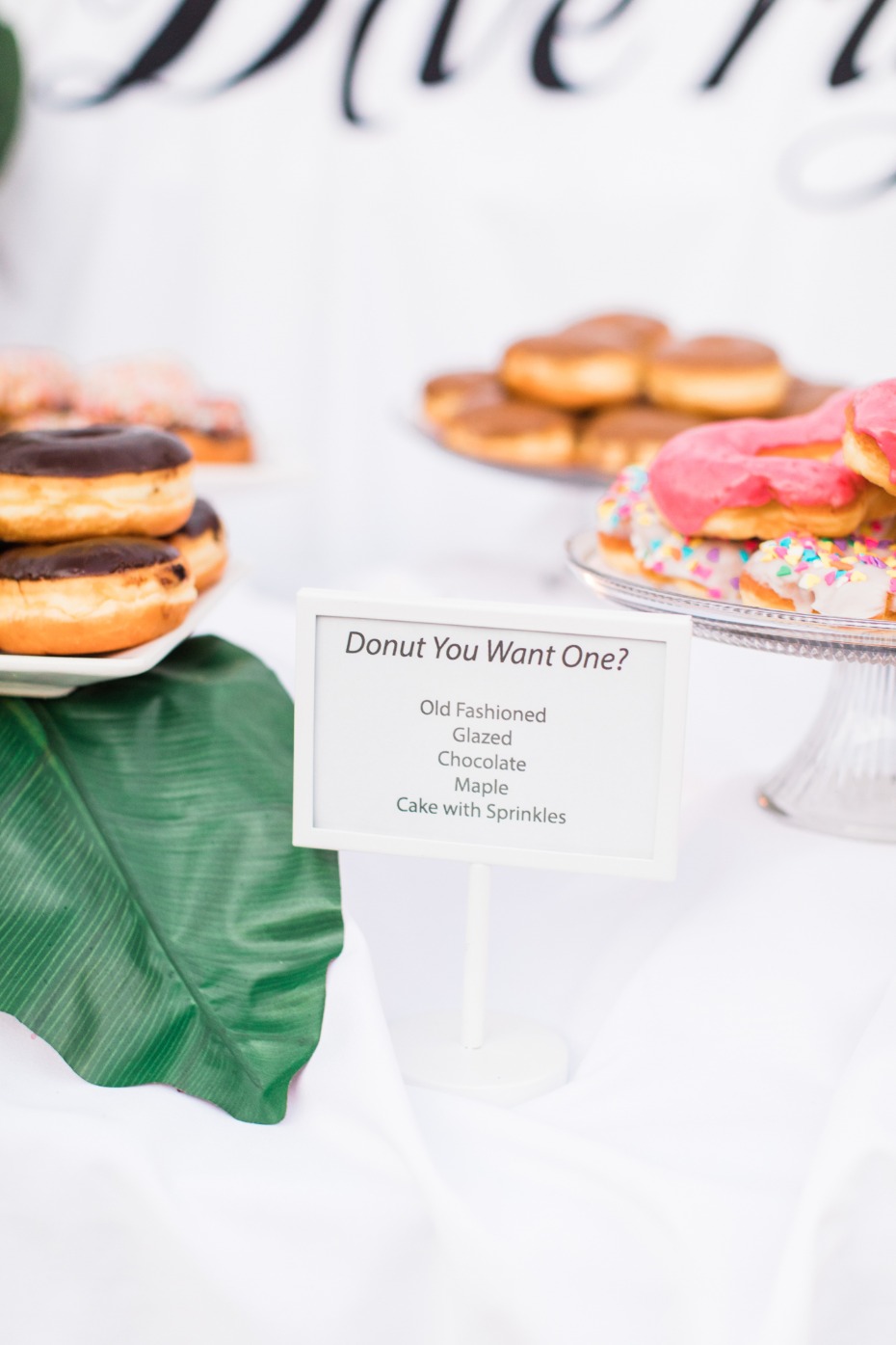 Donut table sign