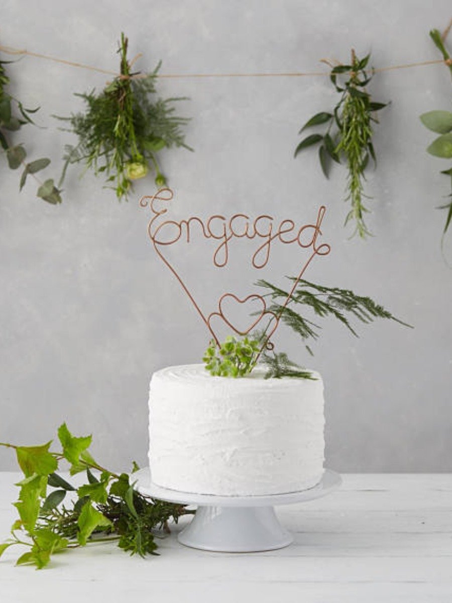 12 Engagement Gifts from Etsy for Those Saying I Do In Your Crew 