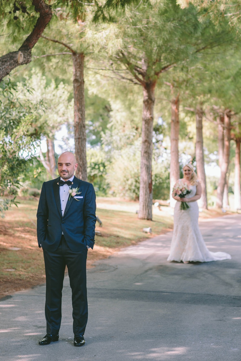 glam-garden-wedding-with-a-white-and