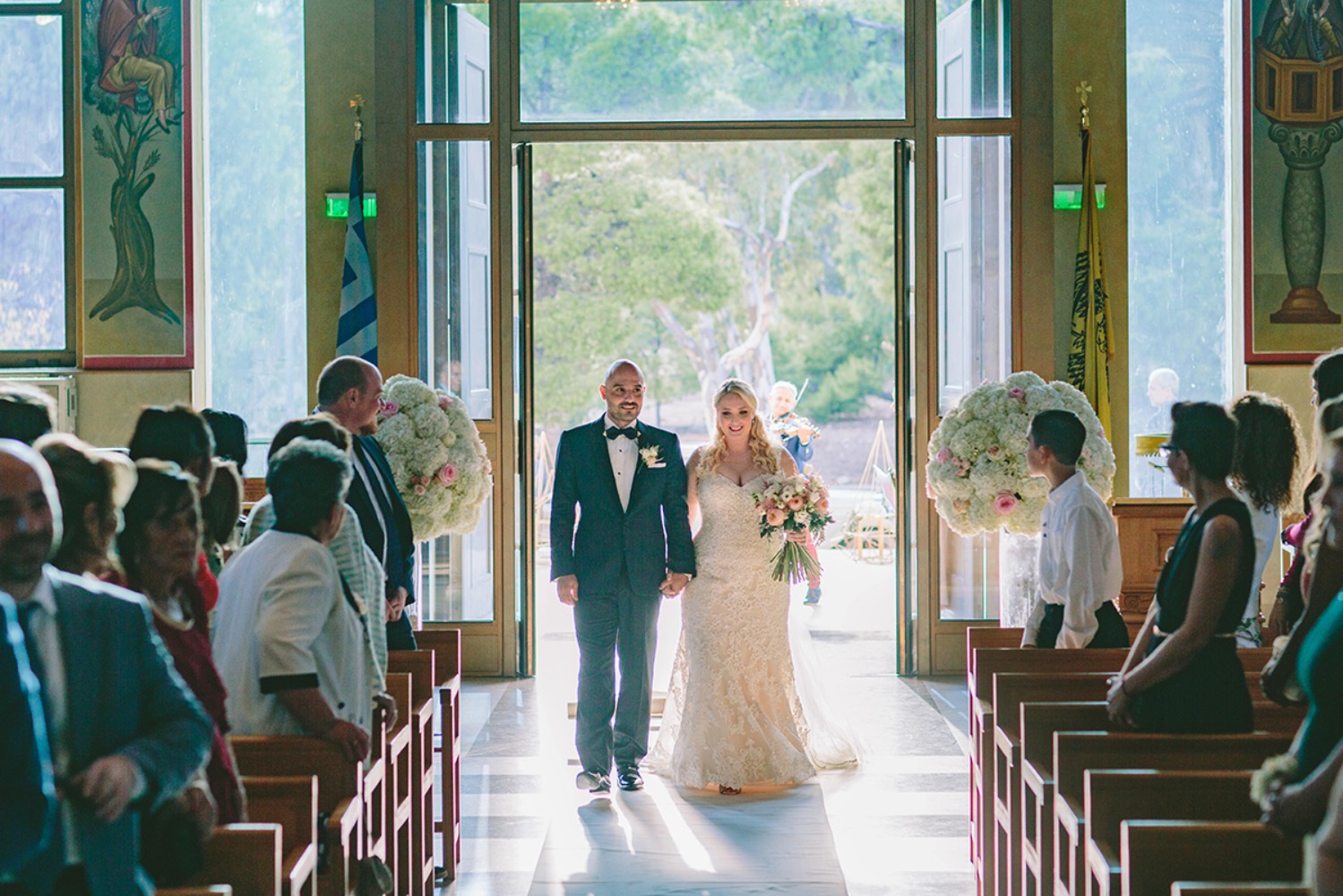glam-garden-wedding-with-a-white-and