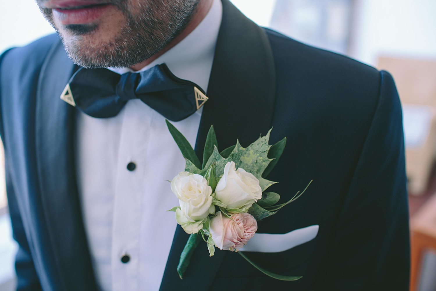 glam-garden-wedding-with-a-white-and