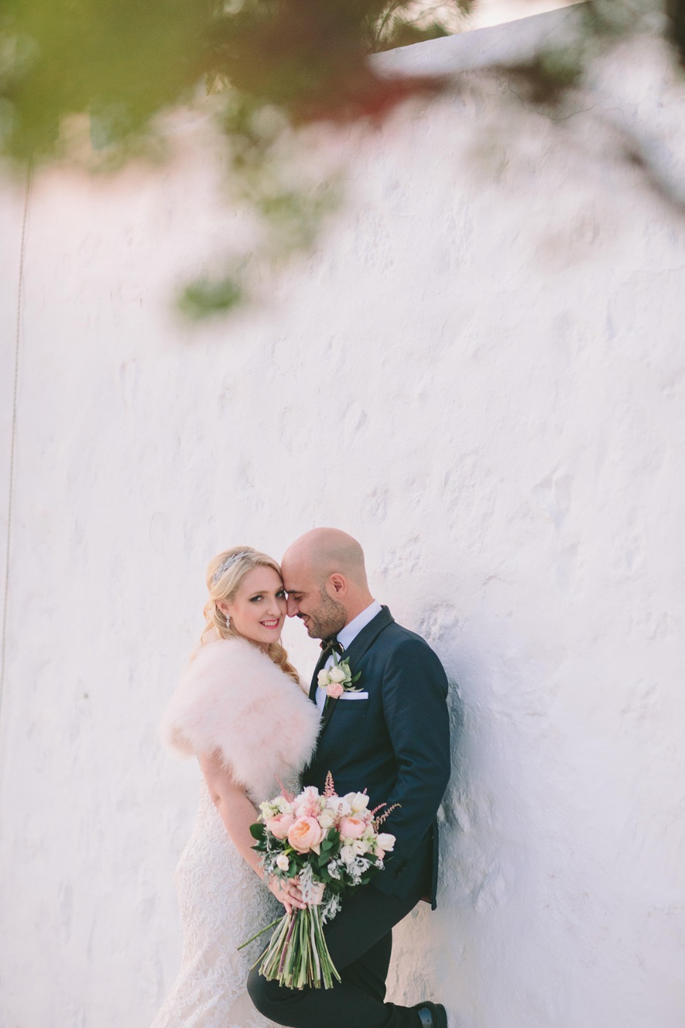 glam-garden-wedding-with-a-white-and