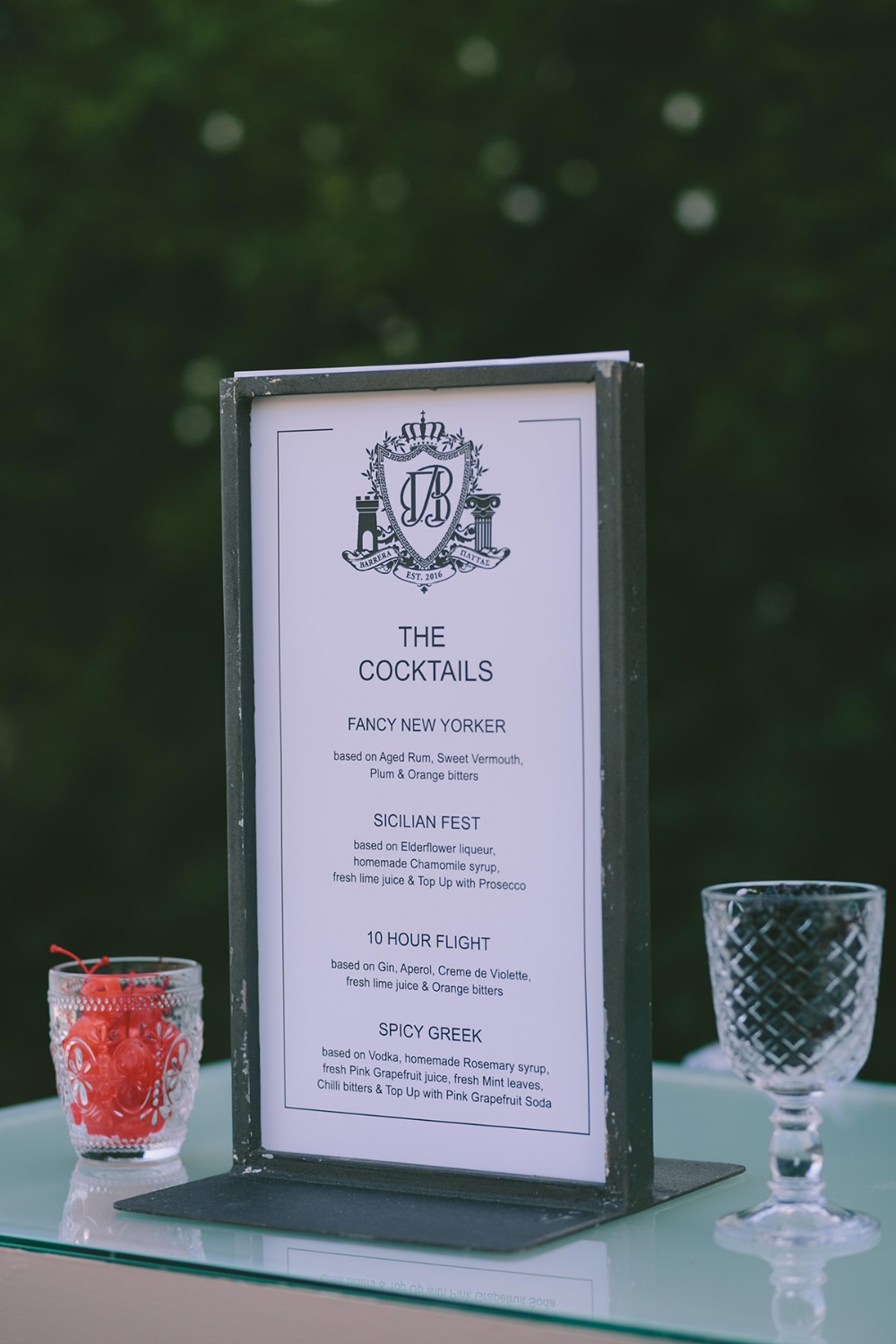 glam-garden-wedding-with-a-white-and