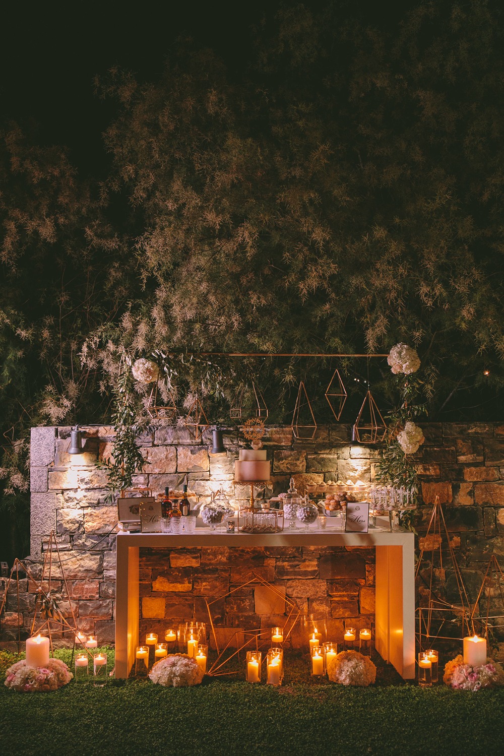 glam-garden-wedding-with-a-white-and