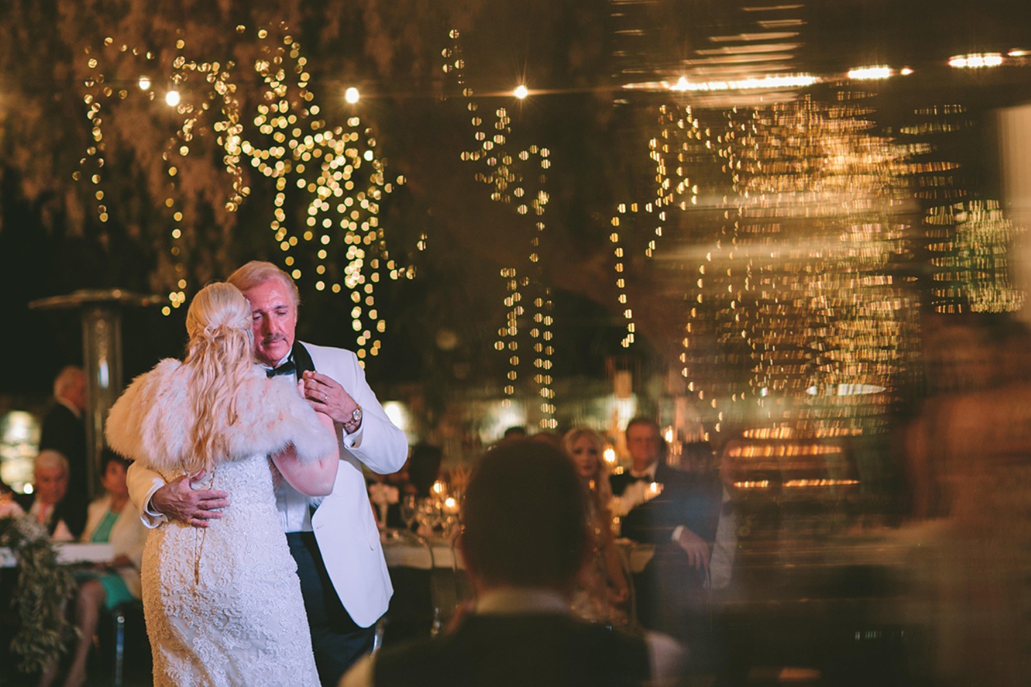 glam-garden-wedding-with-a-white-and