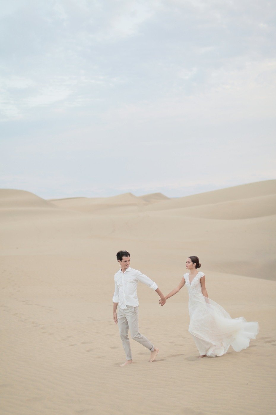 Sand dunes wedding in Spain