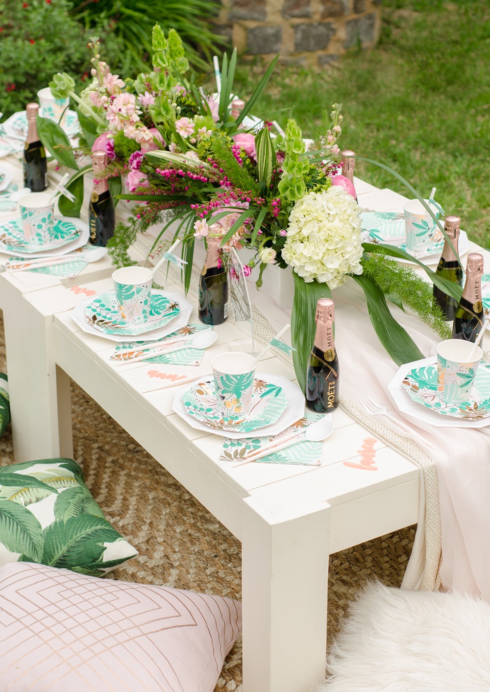 how-to-bring-a-tropical-paradise-to