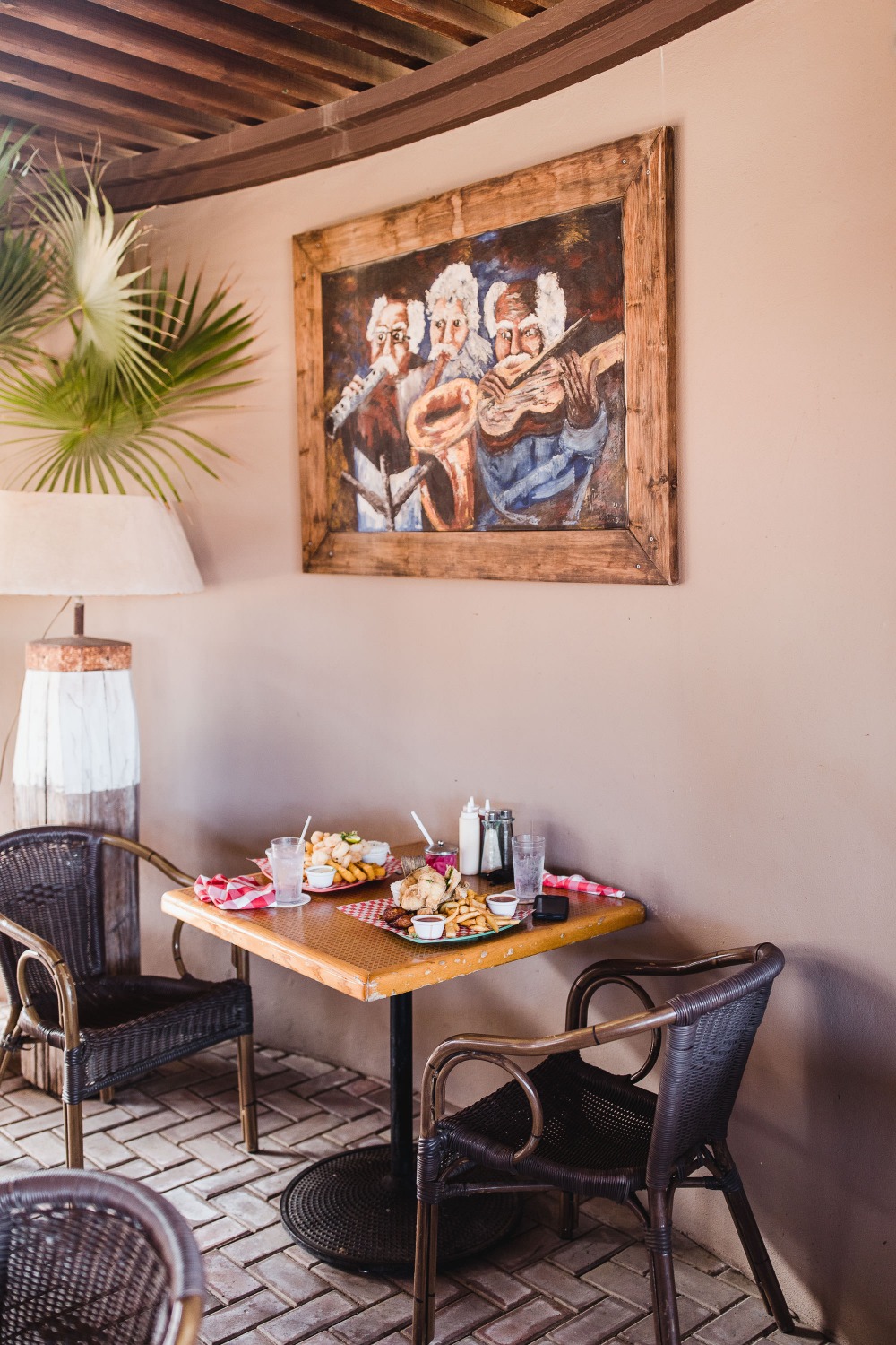 how-to-have-an-affordable-luxurious
