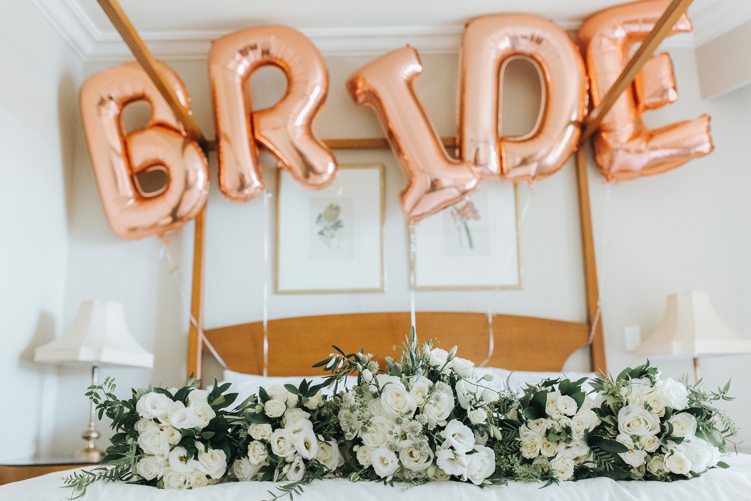 how-to-have-an-all-white-wedding-on
