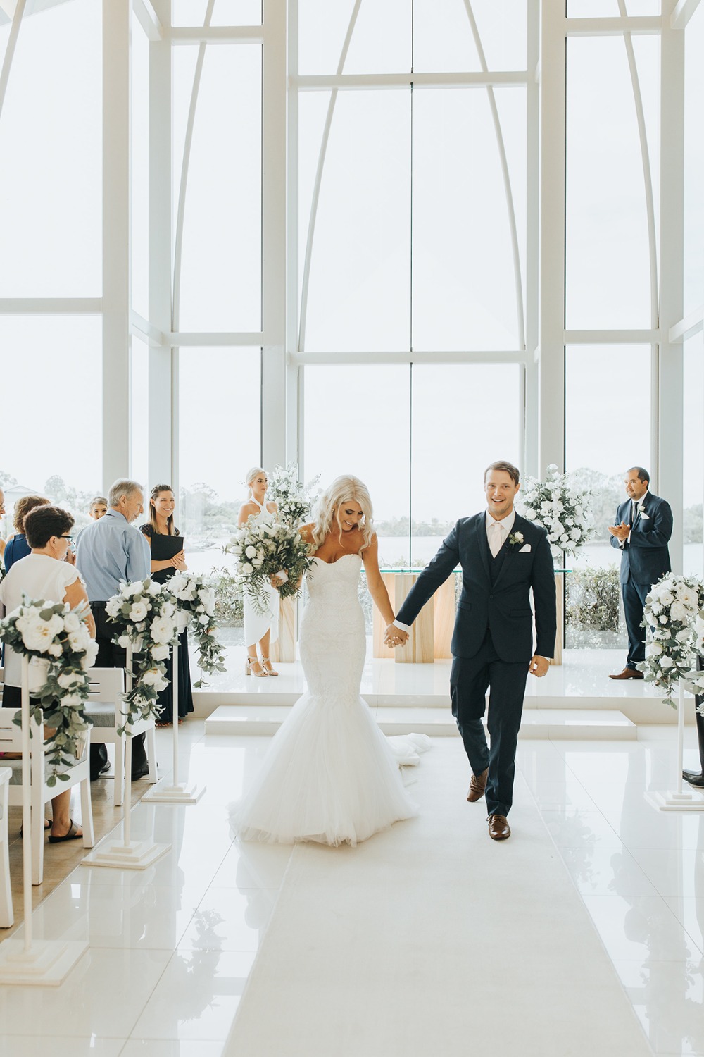 how-to-have-an-all-white-wedding-on