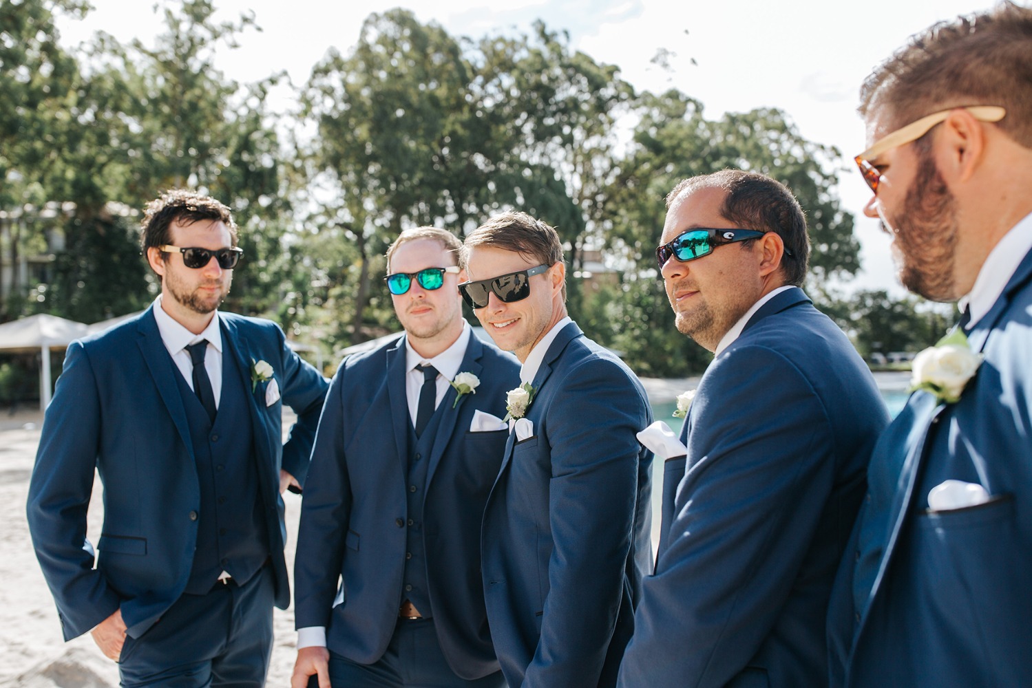 how-to-have-an-all-white-wedding-on