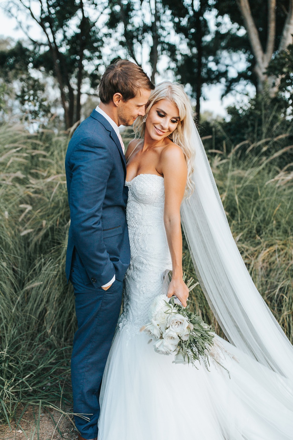 how-to-have-an-all-white-wedding-on