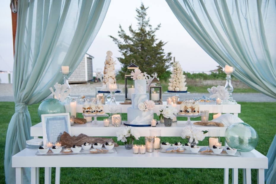 tiered wedding cake table