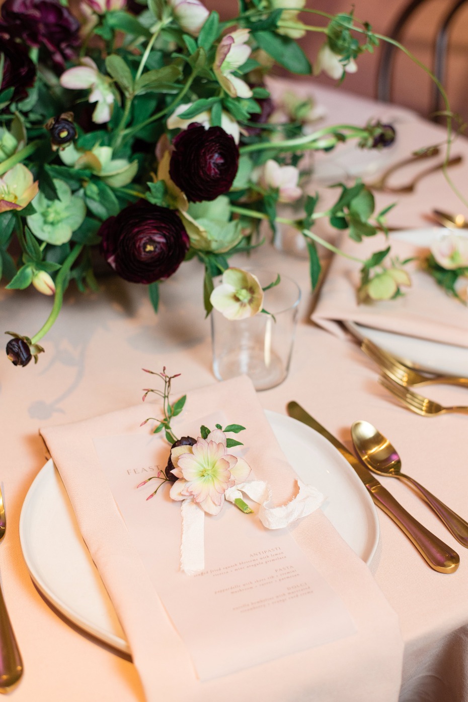 elegant gold and white wedding place setting