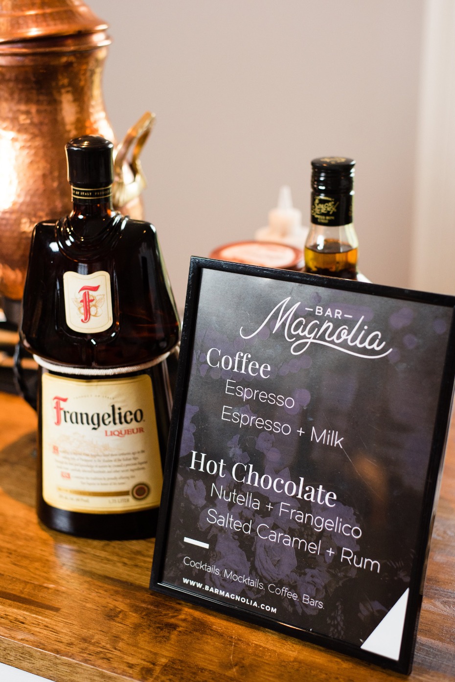 hot chocolate and coffee wedding bar