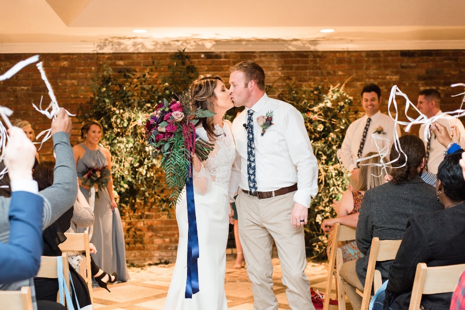 wedding kiss